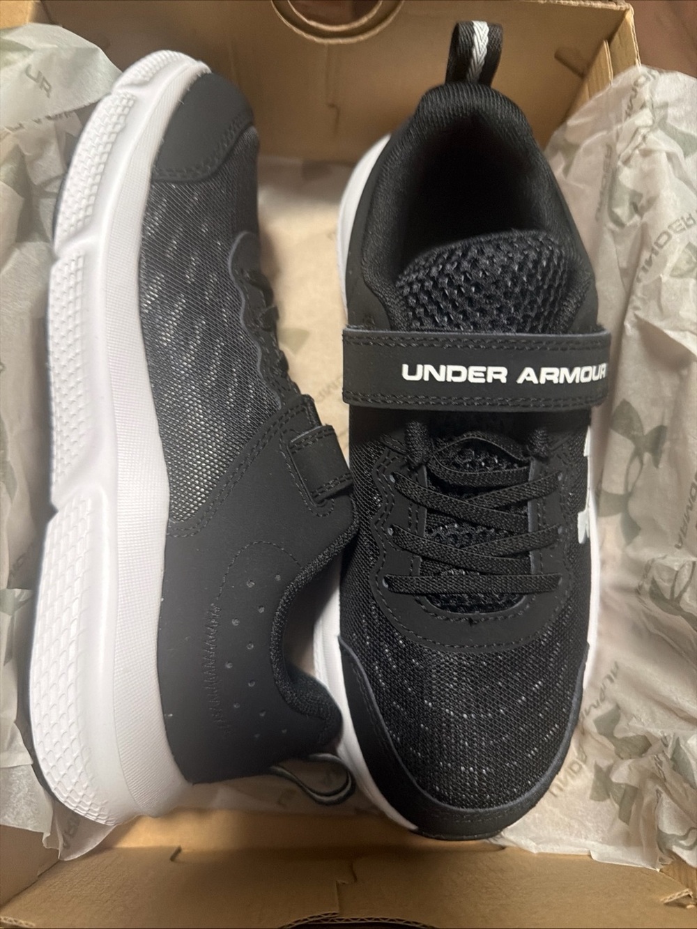 Under Armour BPS Assert 10 AC Kid's Shoes Size 3Y